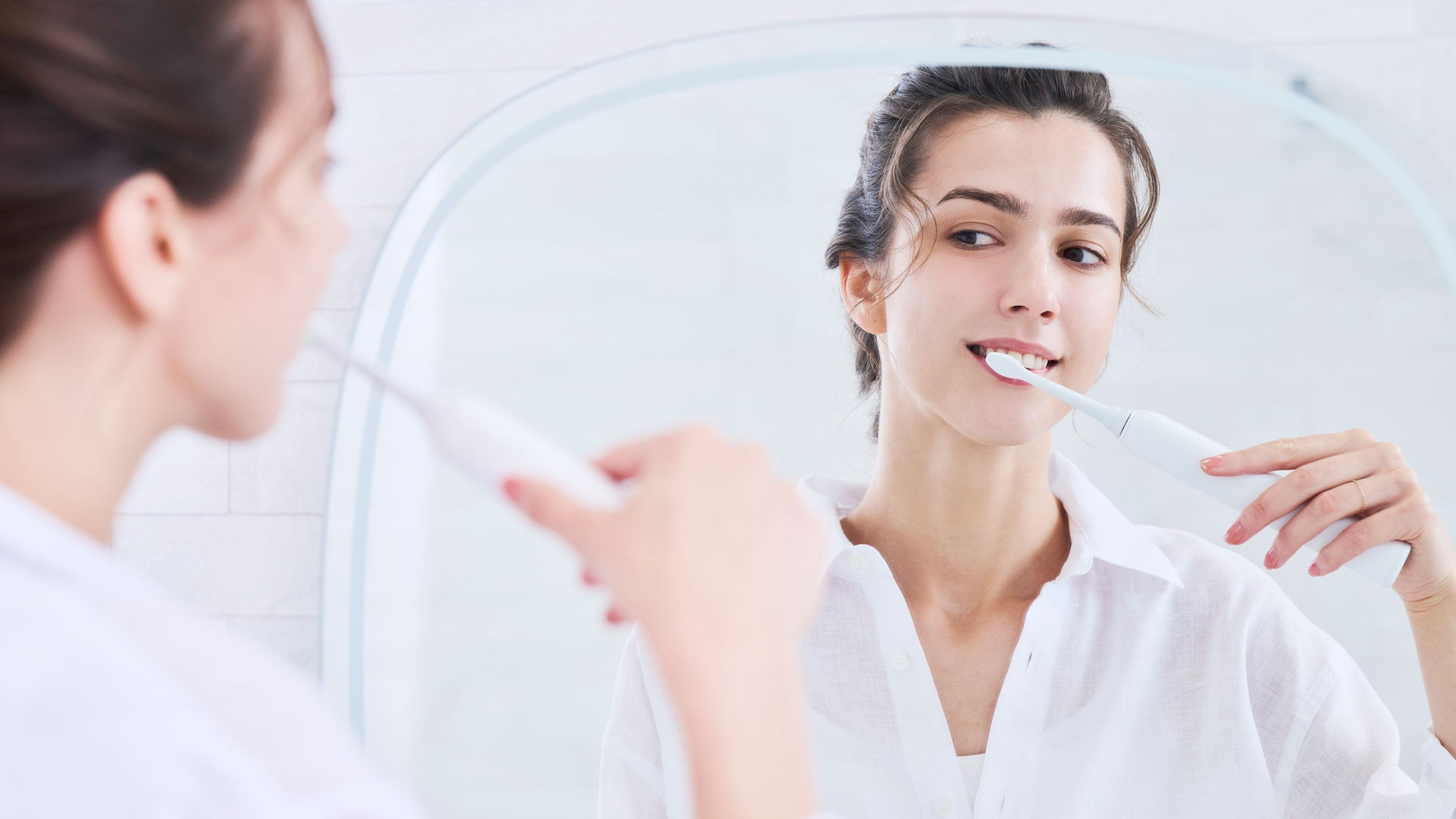 Brushmoについて ── 毎日のオーラルケアを、もっと身近に、もっと心地よく。